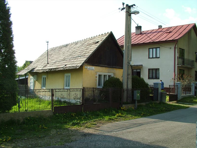 Homes in Plavec